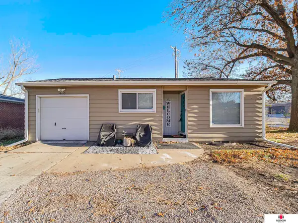400 N Cotner Boulevard, Lincoln, NE 68505