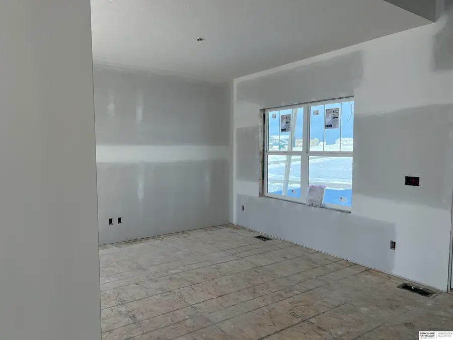 12509 Cooper Street, Papillion, NE 68046 - Image #3