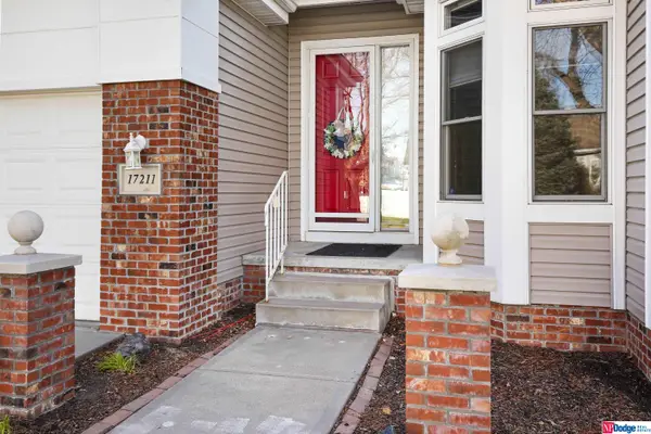 17211 Shirley Street, Omaha, NE 68130