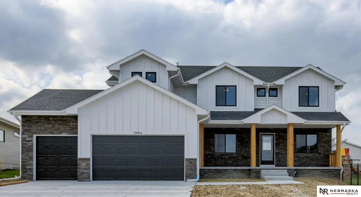 3904 George B Lake Parkway, Elkhorn, NE 68022 - Image #1