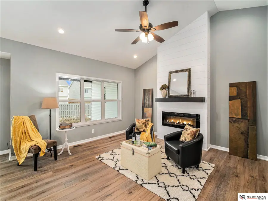 7519 Maxine Drive, Lincoln, NE 68516 - Image #2