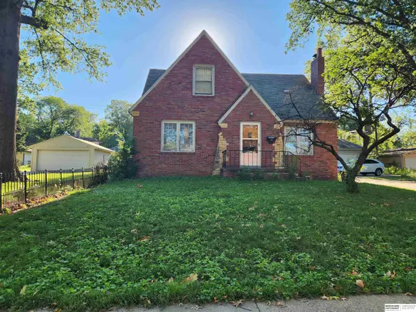 1310 Idylwild Drive, Lincoln, NE 68503