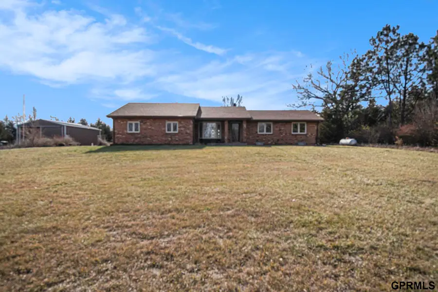 2301 W Claire Avenue, Lincoln, NE 68523 - Image #2