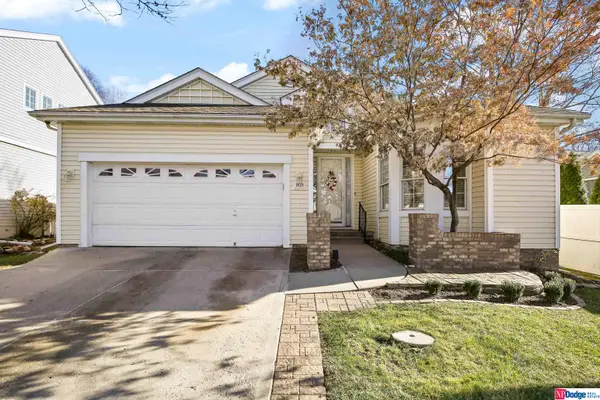 1823 S 172nd Plaza, Omaha, NE 68130