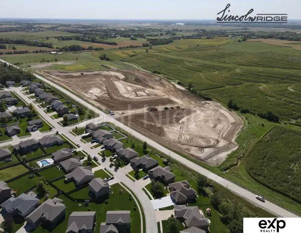 21659 Mcclellan Drive, Gretna, NE 68028