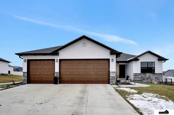 1220 Hickory Street, Hickman, NE 68372