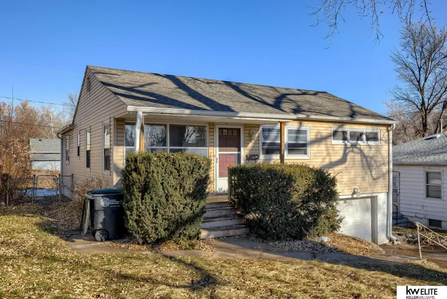 7026 Hamilton Street, Omaha, NE 68114 - Image #2