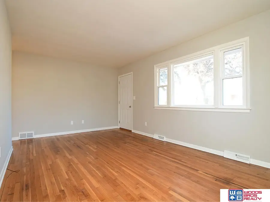 7351 Holdrege Street, Lincoln, NE 68505 - Image #2