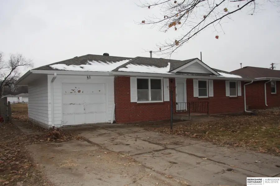 7011 Seward Avenue, Lincoln, NE 68507 - Image #2