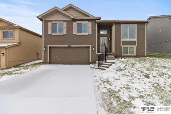 14217 Vane Street, Omaha, NE 68142