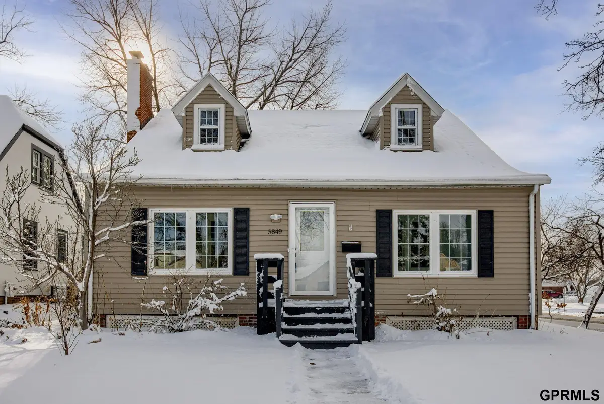 5849 Briggs Street, Omaha, NE 68106 - Image #1