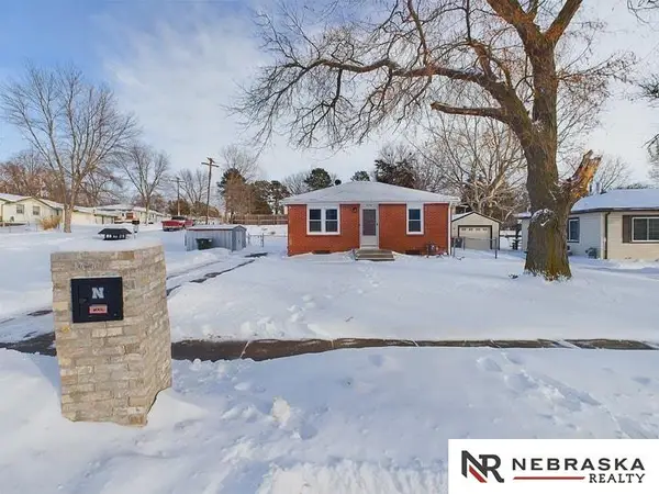 4238 N Park Boulevard, Lincoln, NE 68521