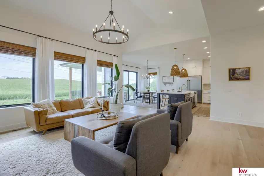 11318 S 191 Avenue, Gretna, NE 68028 - Image #2