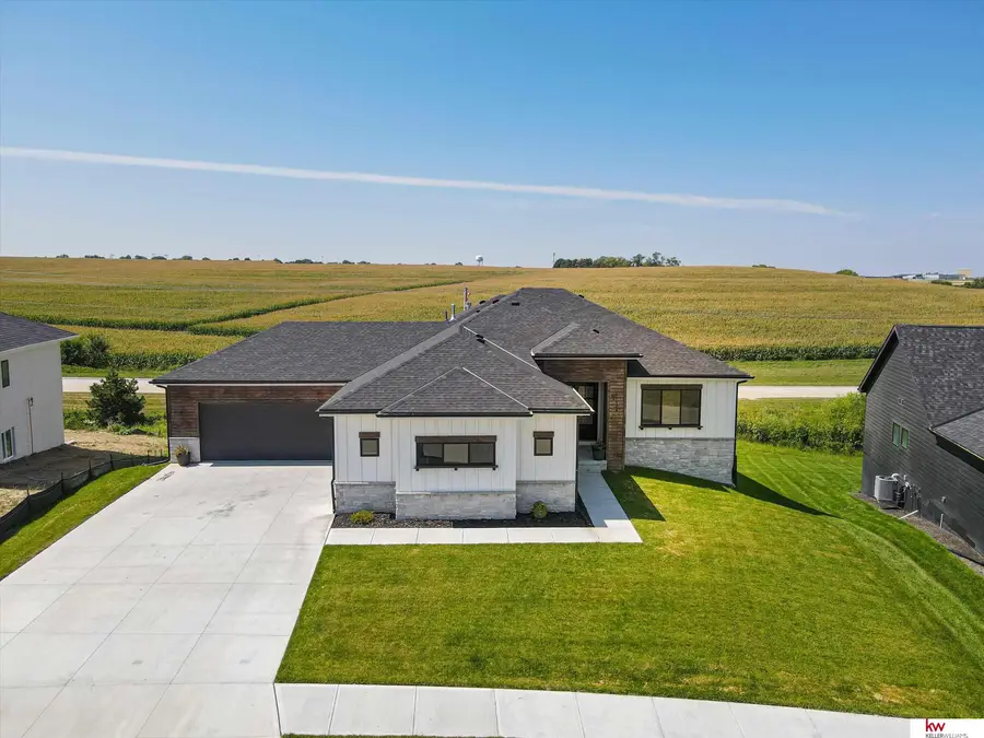 11318 S 191 Avenue, Gretna, NE 68028 - Image #3