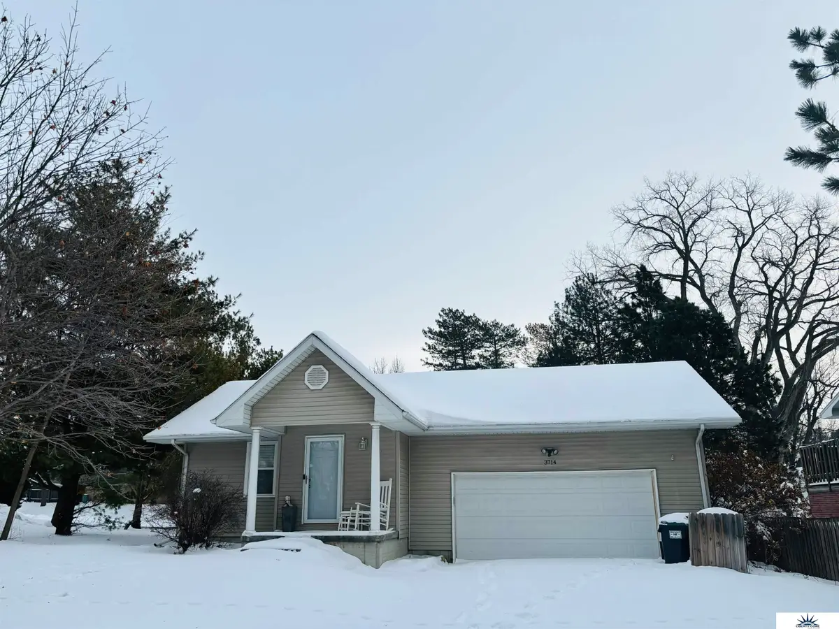 3714 Loveland Drive, Lincoln, NE 68506 - Image #1