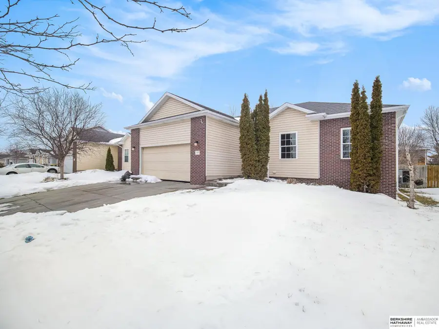 2411 SW Soukup Drive, Lincoln, NE 68522 - Image #3