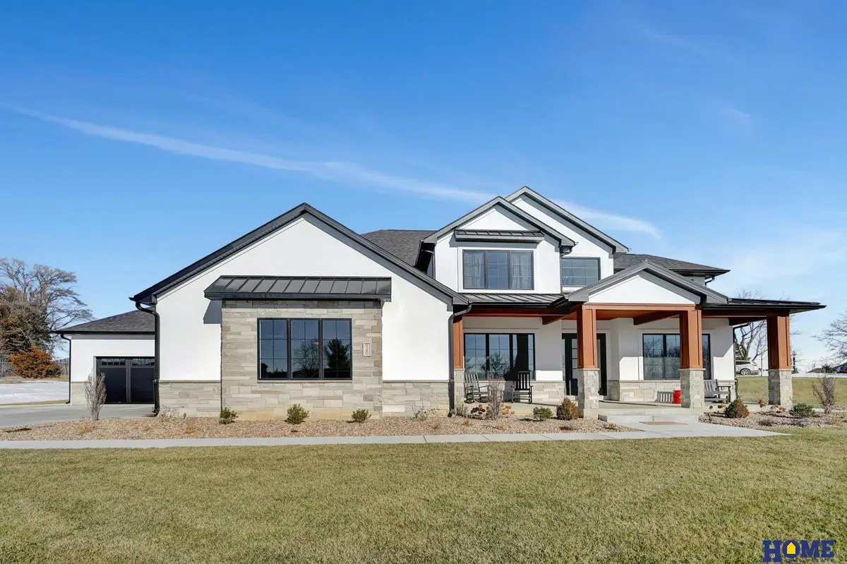 9180 Hillcrest Trail, Lincoln, NE 68520 - Image #1