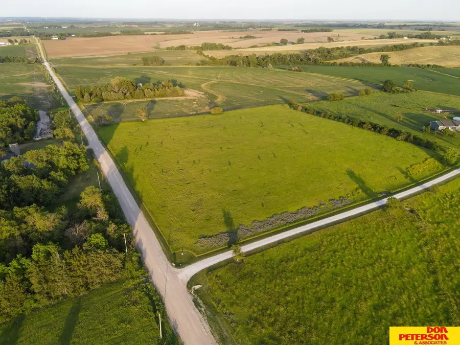 2194 Foxcross Lane, Mead, NE 68041 - Image #2