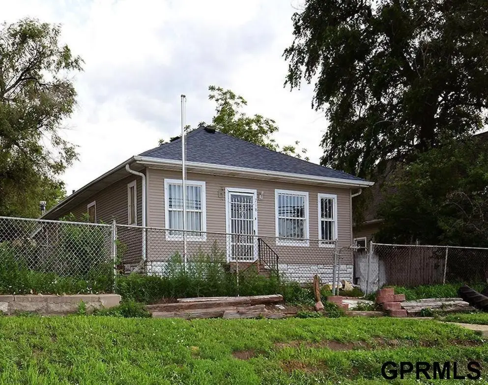 718 W P Street, Lincoln, NE 68528 - Image #1