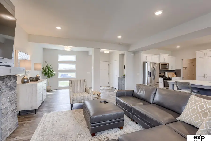 4210 Barksdale Circle, Bellevue, NE 68123 - Image #2