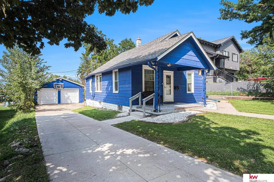 2816 Monroe Street, Omaha, NE 68107 - Image #2