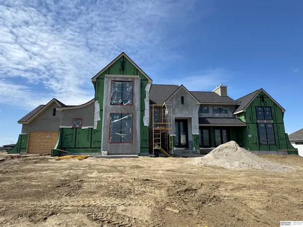 1544 S 150 Avenue, Omaha, NE 68144