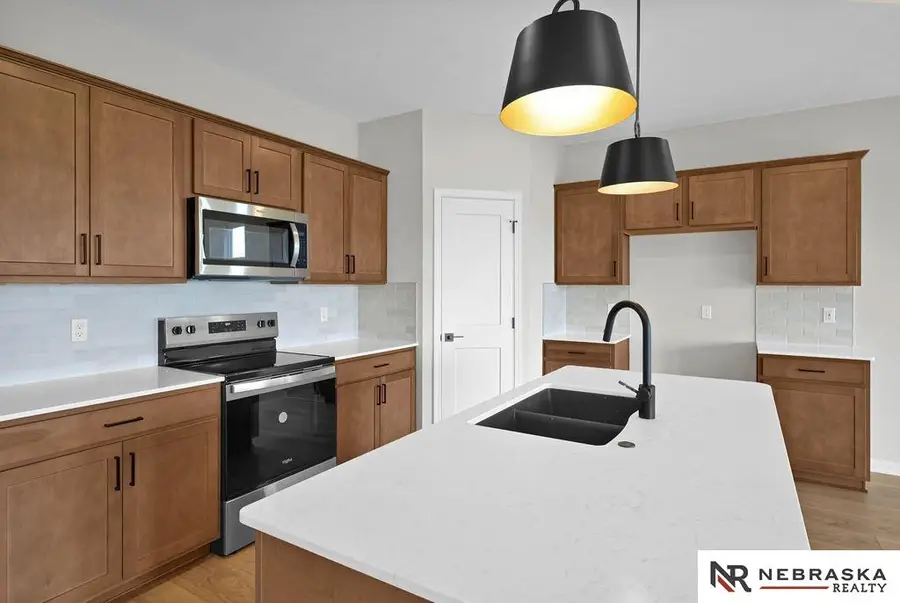 4119 S 213th Street, Elkhorn, NE 68022 - Image #2