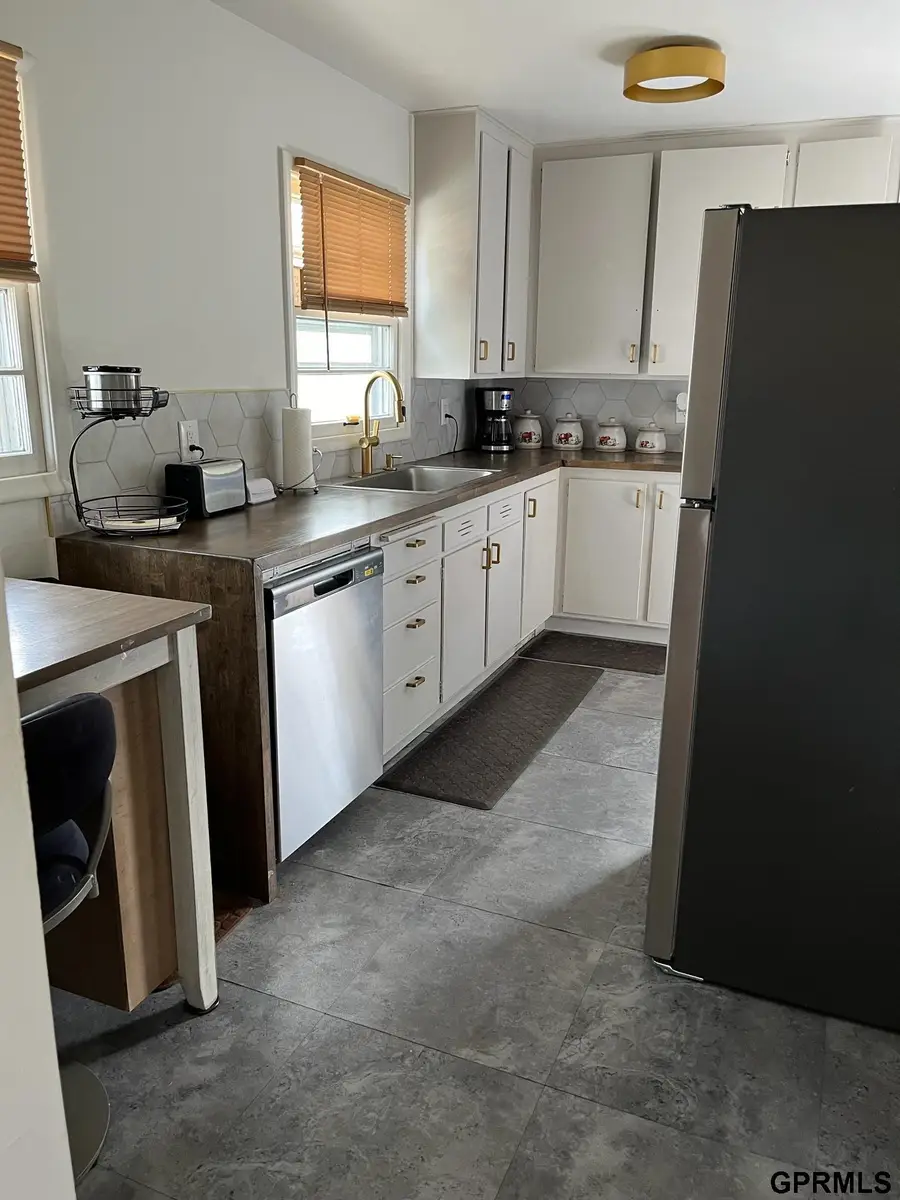 4868 S 53 Street, Omaha, NE 68117 - Image #3