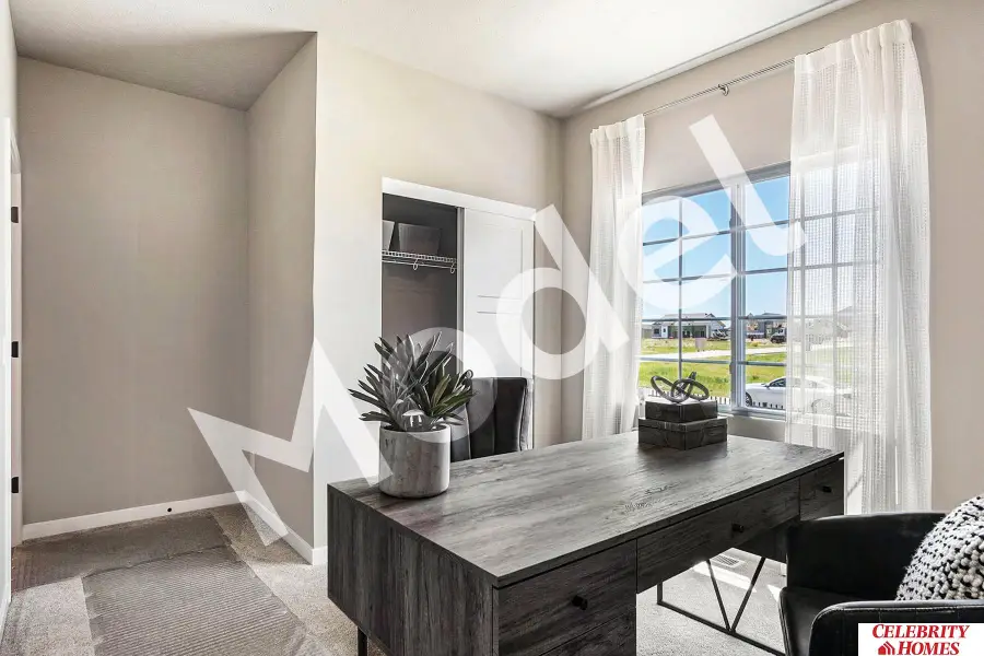 10702 Portage Drive, Papillion, NE 68046 - Image #3