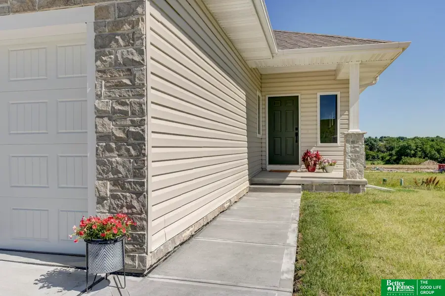 17608 Robin Drive, Richland Viii, NE 68136 - Image #2