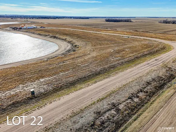 22 Bald Eagle Drive, Chapman, NE 68827