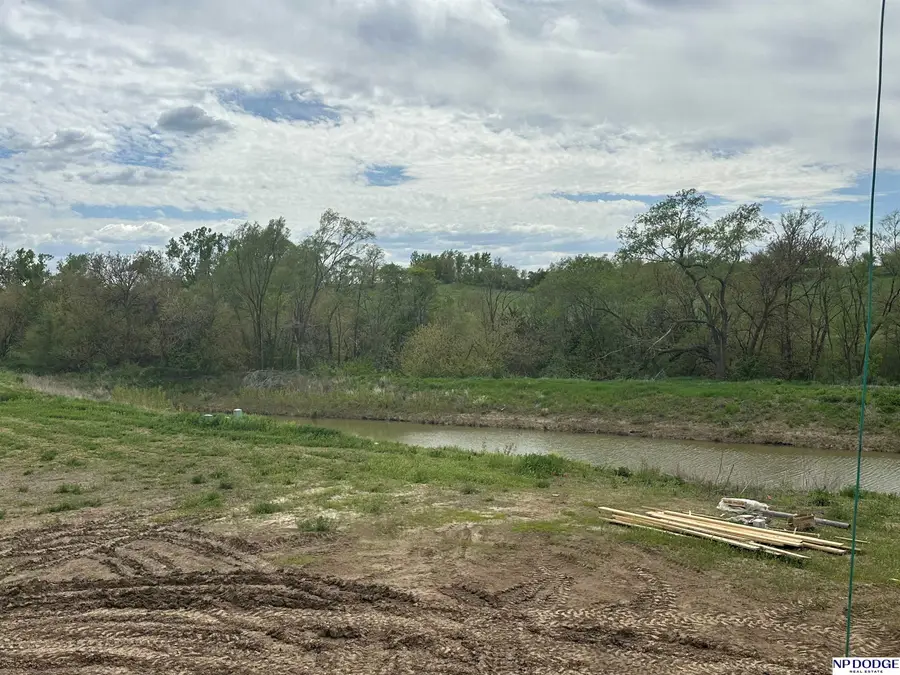 10454 S 118 Street, Papillion, NE 68046 - Image #2