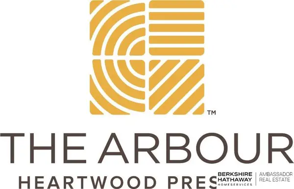 624 S 149 Street, Omaha, NE 68154