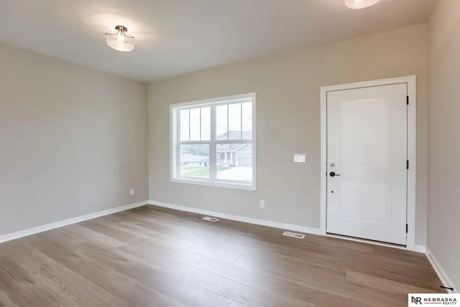 11014 N 161 Street, Bennington, NE 68007 - Image #2