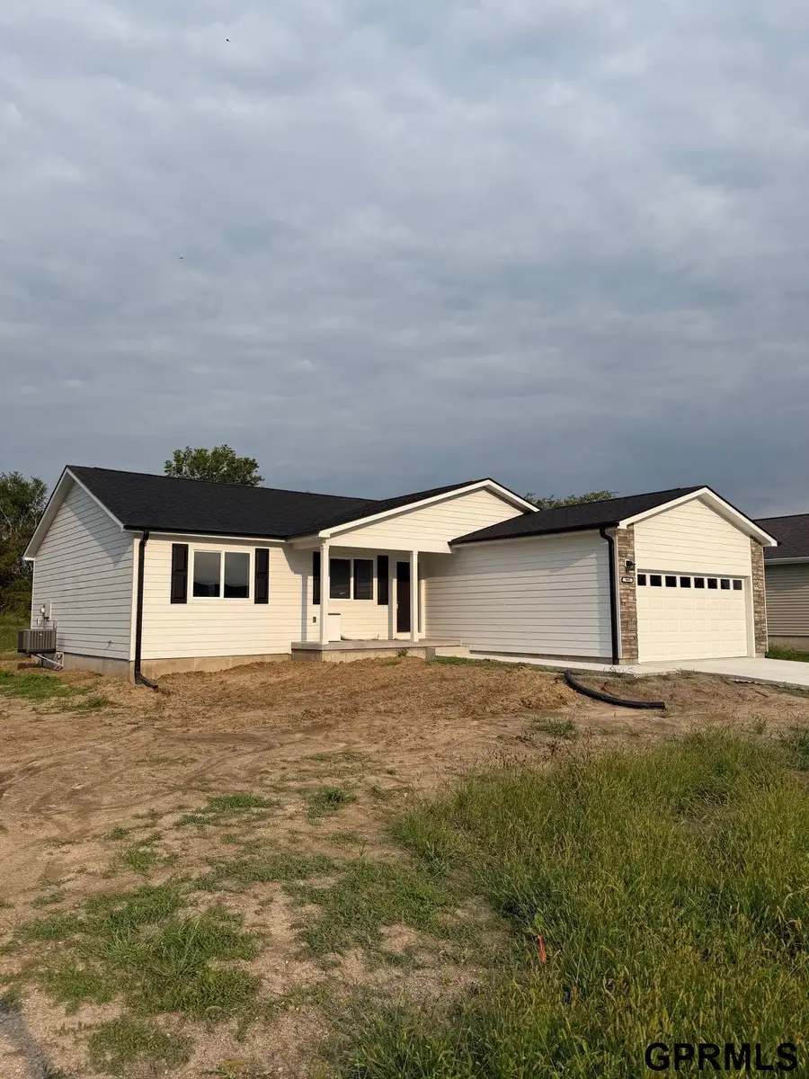 909 N 26th Street, Beatrice, NE 68310 - Image #2