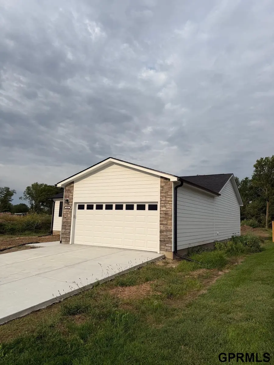 909 N 26th Street, Beatrice, NE 68310 - Image #3