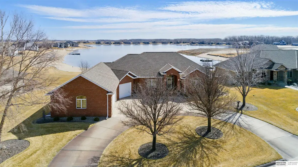 21938 Bayshore Drive, Columbus, NE 68601 - Image #1