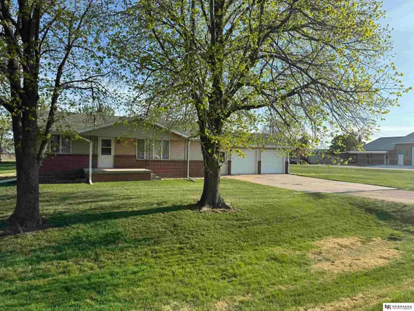 103 Francis Street, Daykin, NE 68338