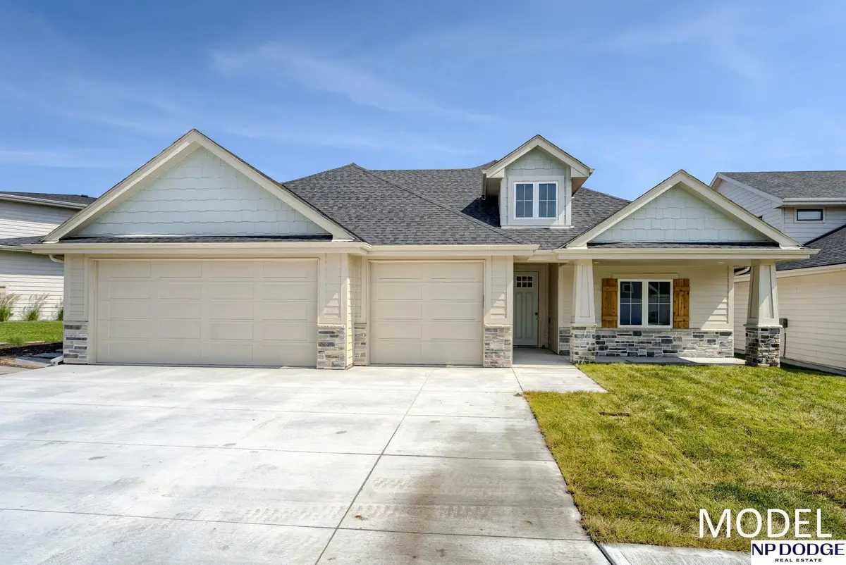 28548 Jessie Circle, Valley, NE 68064 - Image #1