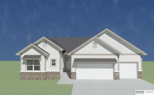 10209 S 110th Street, Papillion, NE 68046