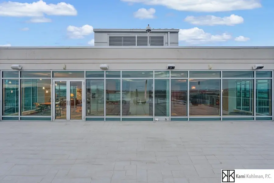 555 Riverfront Plaza #PH, Omaha, NE 68102 - Image #3