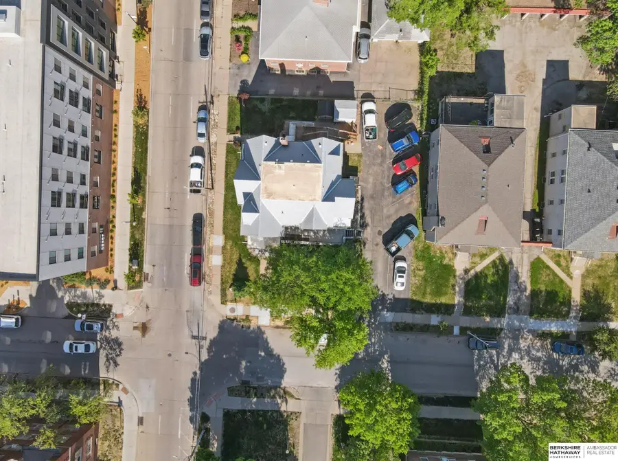 401 S 38th Avenue, Omaha, NE 68131 - Image #3