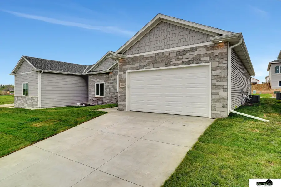 8600 S 50th Court, Lincoln, NE 68516 - Image #3