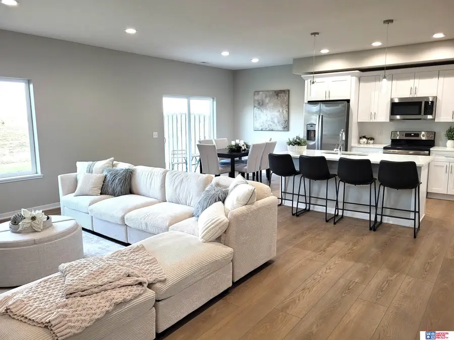 340 N 105th Street, Lincoln, NE 68527 - Image #2