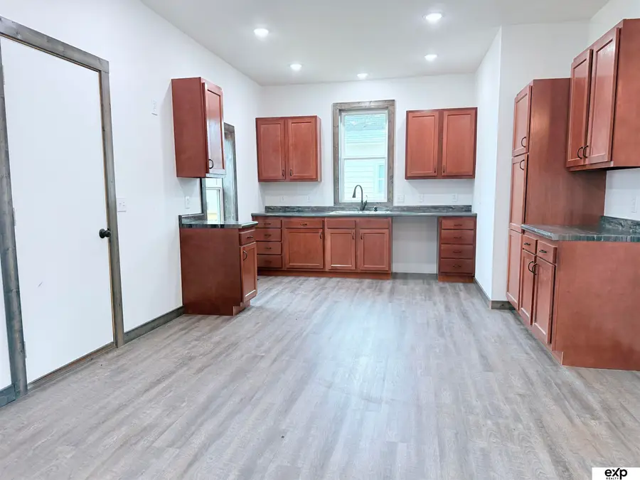 706 E Everett Street, Oneill, NE 68763 - Image #3