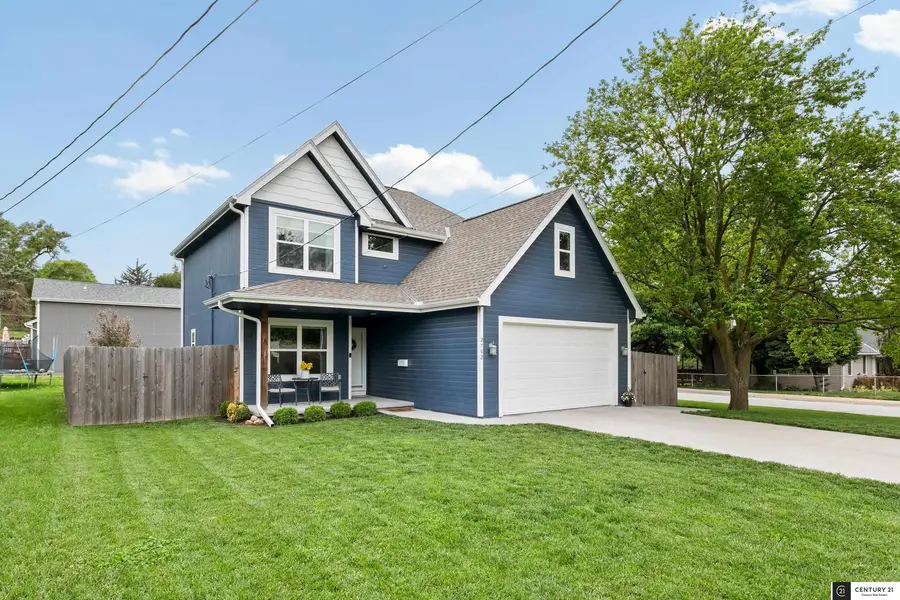 2702 S 46th Street, Omaha, NE 68106 - Image #2