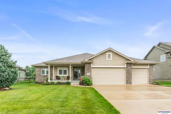 19910 Oak Street, Gretna, NE 68028