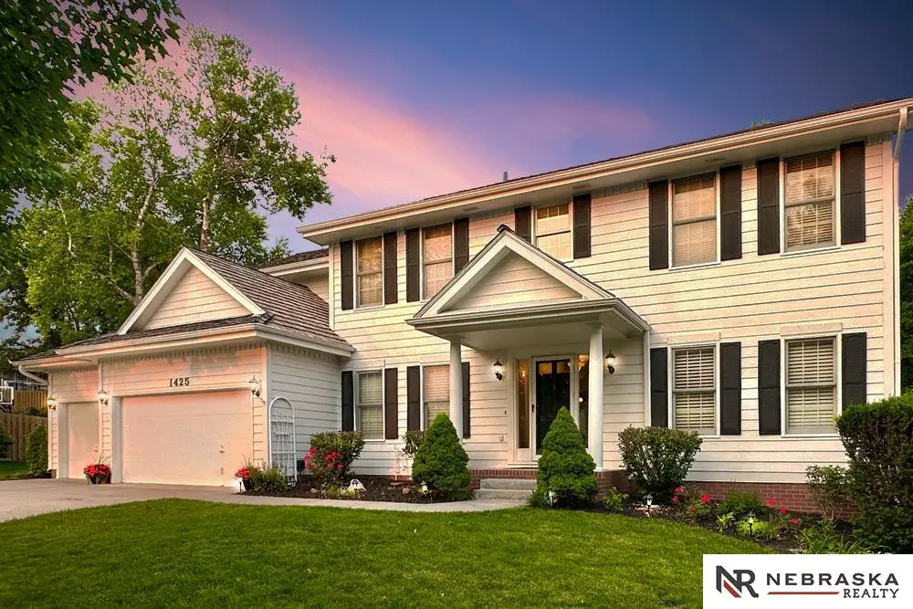 1425 S 158th Circle, Omaha, NE 68130 - Image #1