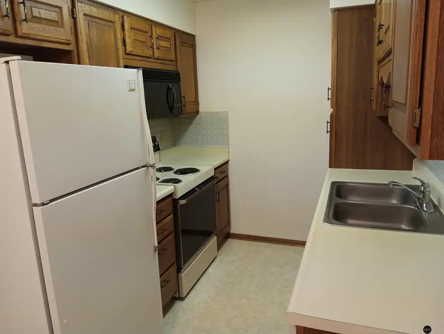 3001 S 51st Street Court #414, Lincoln, NE 68506 - Image #3