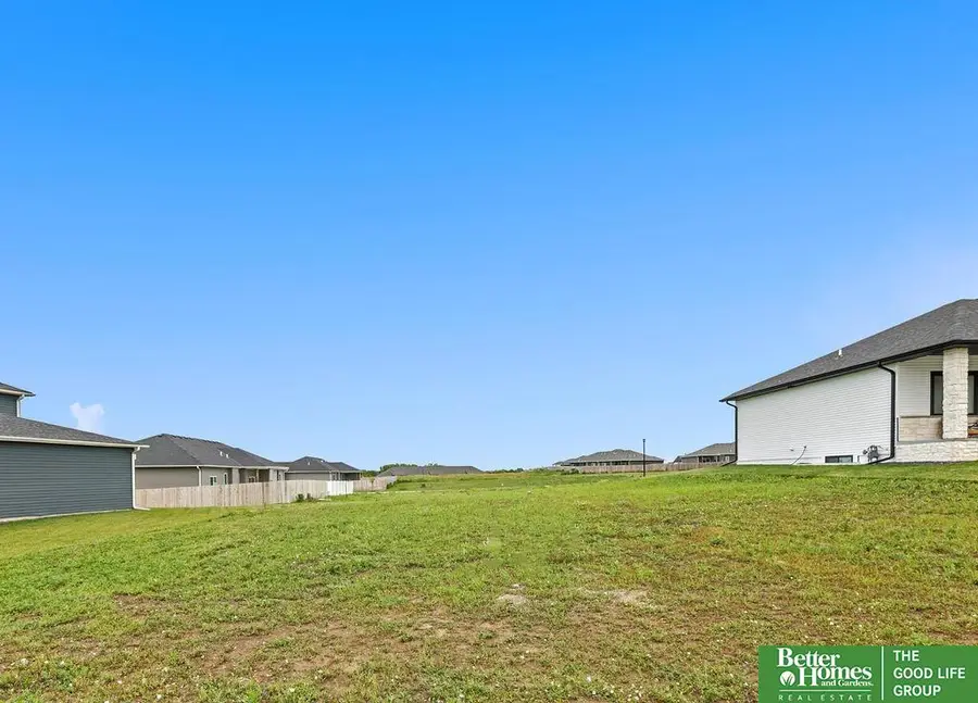 7520 Jimmie Avenue, Lincoln, NE 68516 - Image #2